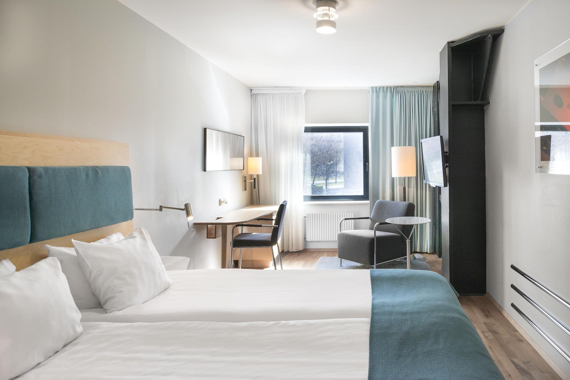 Hotel Quality 11 & Eriksbergshallen Gotenburg